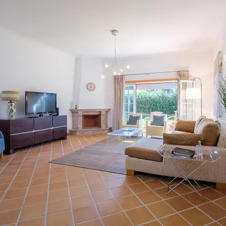דירה Principes Townhouse