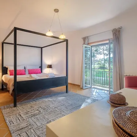 דירה Principes Townhouse